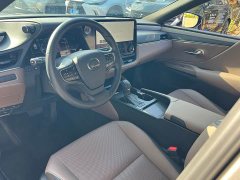 Lexus ES 2025 200 Premium Edition - ფოტო 10