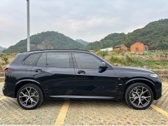 BMW X5 xDrive 30Li M Sport Premium Package - ფოტო 4