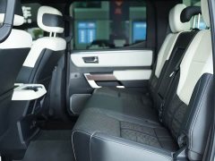 Toyota 3.5T PHEV CapstoneUS Spec Edition - photo 16