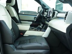 Toyota 3.5T PHEV CapstoneUS Spec Edition - photo 19