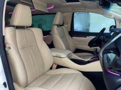 Toyota Alphard Hybrid 2.5L Premium Edition - ფოტო 12