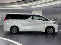 Toyota Alphard Hybrid 2.5L Premium Edition - ფოტო 7