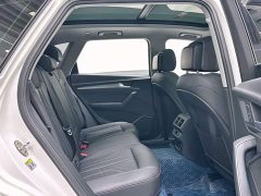 Audi Q5L 40T Luxury Dynamic - ფოტო 10