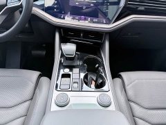 Volkswagen Touareg 2021 3.0TSI Sharp Enjoyment Edition Jet Black Sport Package - ფოტო 9