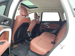 BMW iX1 eDrive25L M Sport Package - ფოტო 12