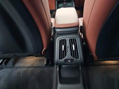 BMW iX1 eDrive25L M Sport Package - ფოტო 13