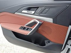 BMW iX1 eDrive25L M Sport Package - ფოტო 8