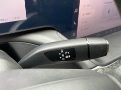 XPeng P7 670G - ფოტო 17