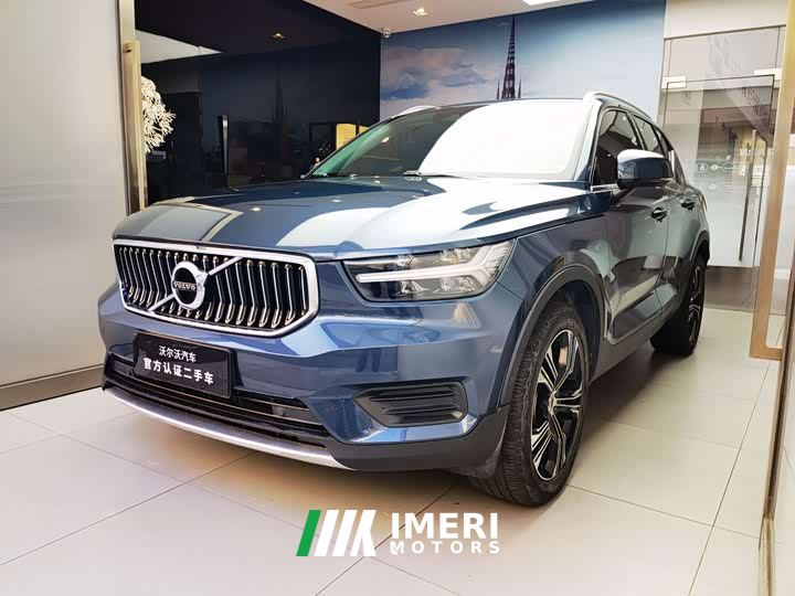 Volvo XC40 T4 AWD Smart Remote Luxury Edition