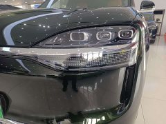 AITO M9 Extended Range Ultra 6-Seater - ფოტო 4