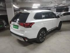 Mitsubishi Outlander 2020 2.0L FWD Comfort 5-Seater - ფოტო 7
