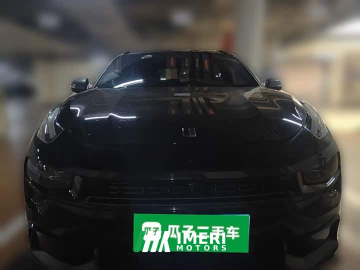 Lynk & Co 02 Hatchback 2.0T Diesel Pro