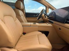 Voyah Lantu Dreamchaser PHEV AWD Luxury Kunpeng Edition - ფოტო 16