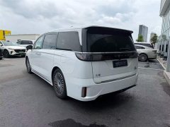 Voyah Lantu Dreamchaser PHEV AWD Luxury Kunpeng Edition - ფოტო 4