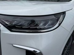 Voyah Lantu Dreamchaser PHEV AWD Luxury Kunpeng Edition - ფოტო 5