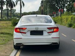 Honda Accord 2018 260TURBO Luxury National V - ფოტო 7