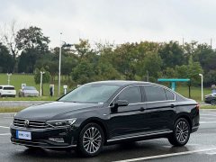 Volkswagen Magotan 2020 330TSI DSG Luxury - ფოტო 1