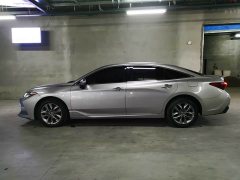 Toyota Avalon 2.5L Luxury - ფოტო 2
