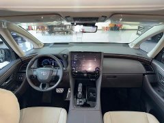 Toyota Alphard Base - ფოტო 6