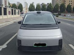 Li Auto Li Xiang MEGA Ultra - ფოტო 2