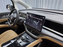 Denza BYD Denza D9 EV 620 Premium Edition - ფოტო 17