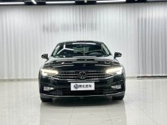 Volkswagen Magotan 2 Million Units Commemorative Edition 330TSI DSG Leading Version - ფოტო 2