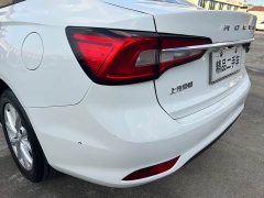 SAIC MG i5 2020 1.5L Manual 4G Connected Deluxe Edition - ფოტო 14