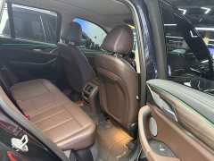BMW X3 xDrive30i Premier M Night Package - ფოტო 13