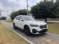 BMW X1 sDrive20Li Fashion Edition - ფოტო 2