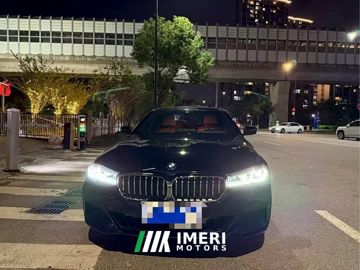 BMW 5 Series 2022 Facelift 530Li Luxury M Sport Package - ავტომობილი ჩინეთიდან