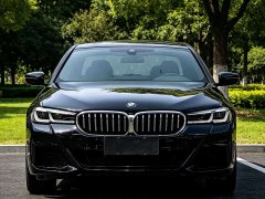 BMW 5 Series 2022 525Li M Sport Package - ფოტო 2