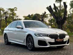 BMW 5 Series 530Li Premier M Sport Package - ფოტო 3