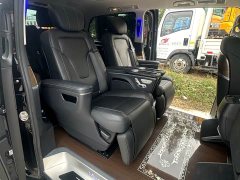 Mercedes-Benz V-Class 2022 V 260 Luxury Edition - ფოტო 11