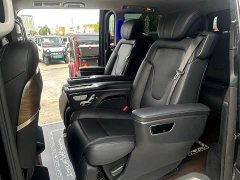 Mercedes-Benz V-Class 2022 V 260 Luxury Edition - ფოტო 6