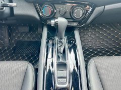 Honda Vezel 1.5L CVT Phantom Night Pioneer Edition - ფოტო 17