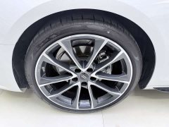 Audi A4L 40 TFSI quattro Luxury Dynamic - ფოტო 15
