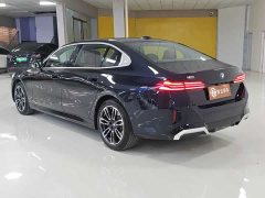 BMW 5 Series 2025 530Li Premier M Sport Package - ფოტო 7