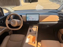 Wuling Starlight 730 New Energy PHEV 125km Luxury - ფოტო 12