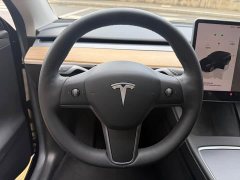 Tesla Model Y Long Range All-Wheel Drive - ფოტო 9