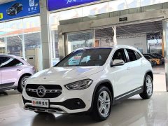Mercedes-Benz GLA 180 - ფოტო 1