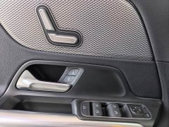 Mercedes-Benz GLA 180 - ფოტო 8