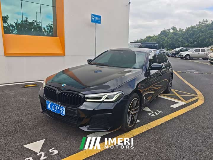 BMW 5 Series 525Li M Sport Package - ავტომობილი ჩინეთიდან