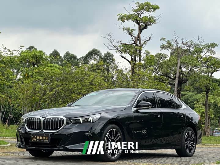 BMW 5 Series 530Li Premier M Sport Package