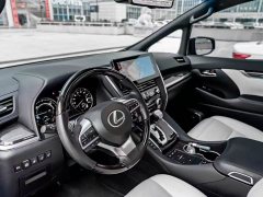 Lexus LM 2020 300h 7-Seater Elegant Edition - ფოტო 2