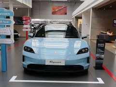 Porsche Taycan - ფოტო 2
