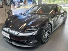 Porsche Taycan - ფოტო 1