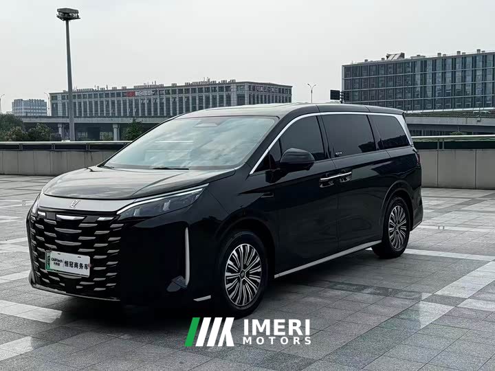 BYD Summer DM-i 1.5T 218KM Excellence Edition - ავტომობილი ჩინეთიდან