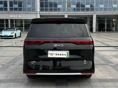 BYD Summer DM-i 1.5T 218KM Excellence Edition - ფოტო 6