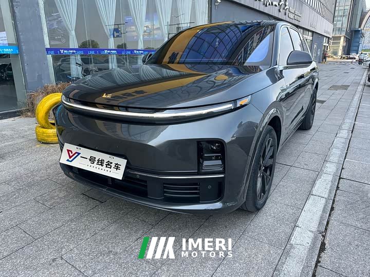 Li Auto L7 Pro - ავტომობილი ჩინეთიდან