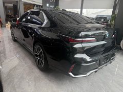 BMW 7 Series 735Li M Sport Package - ფოტო 9
